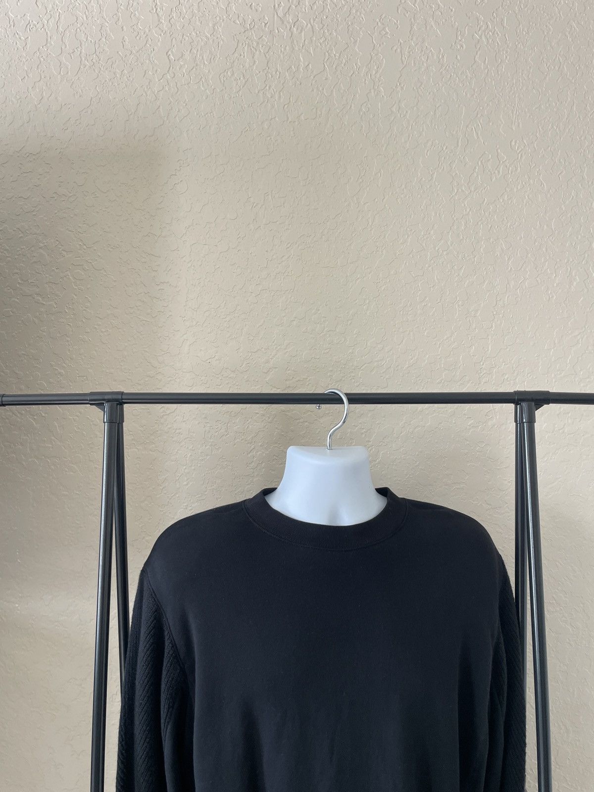 Helmut Lang Crewneck Sweater w/ Textured ribbed sleeves Size US XS / EU 42 / 0 - 3 Thumbnail