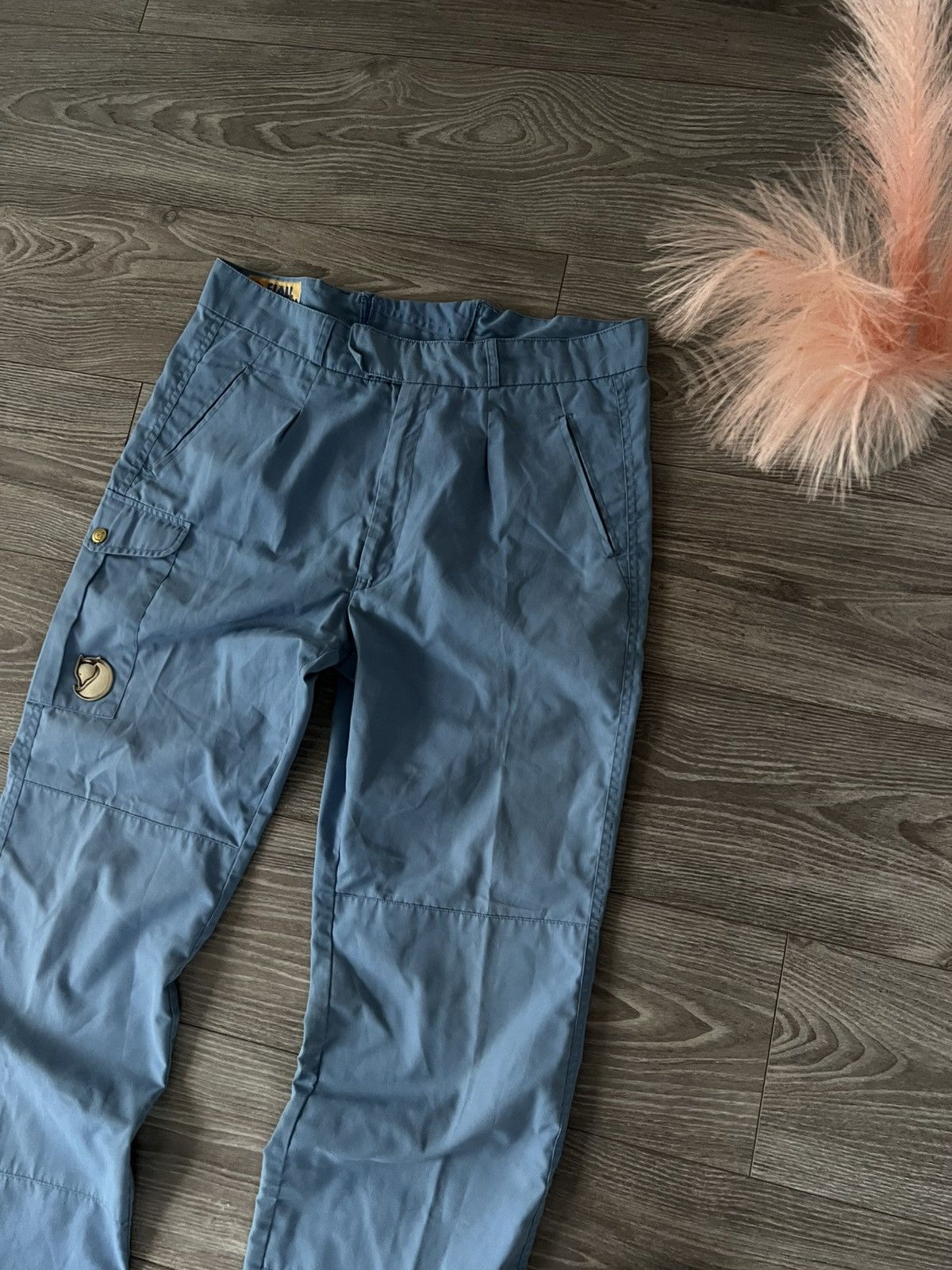 Fjallraven × Vintage ‼️Vintage Fjallraven Leather Logo Cargo Forest Utility Pants‼️ Size US 36 / EU 52 - 5 Thumbnail