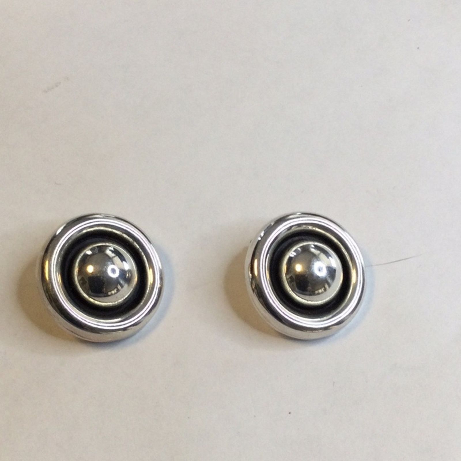 Other Sterling Silver & Black Vintage Round Clip-On Earrings Size ONE SIZE - 16 Thumbnail