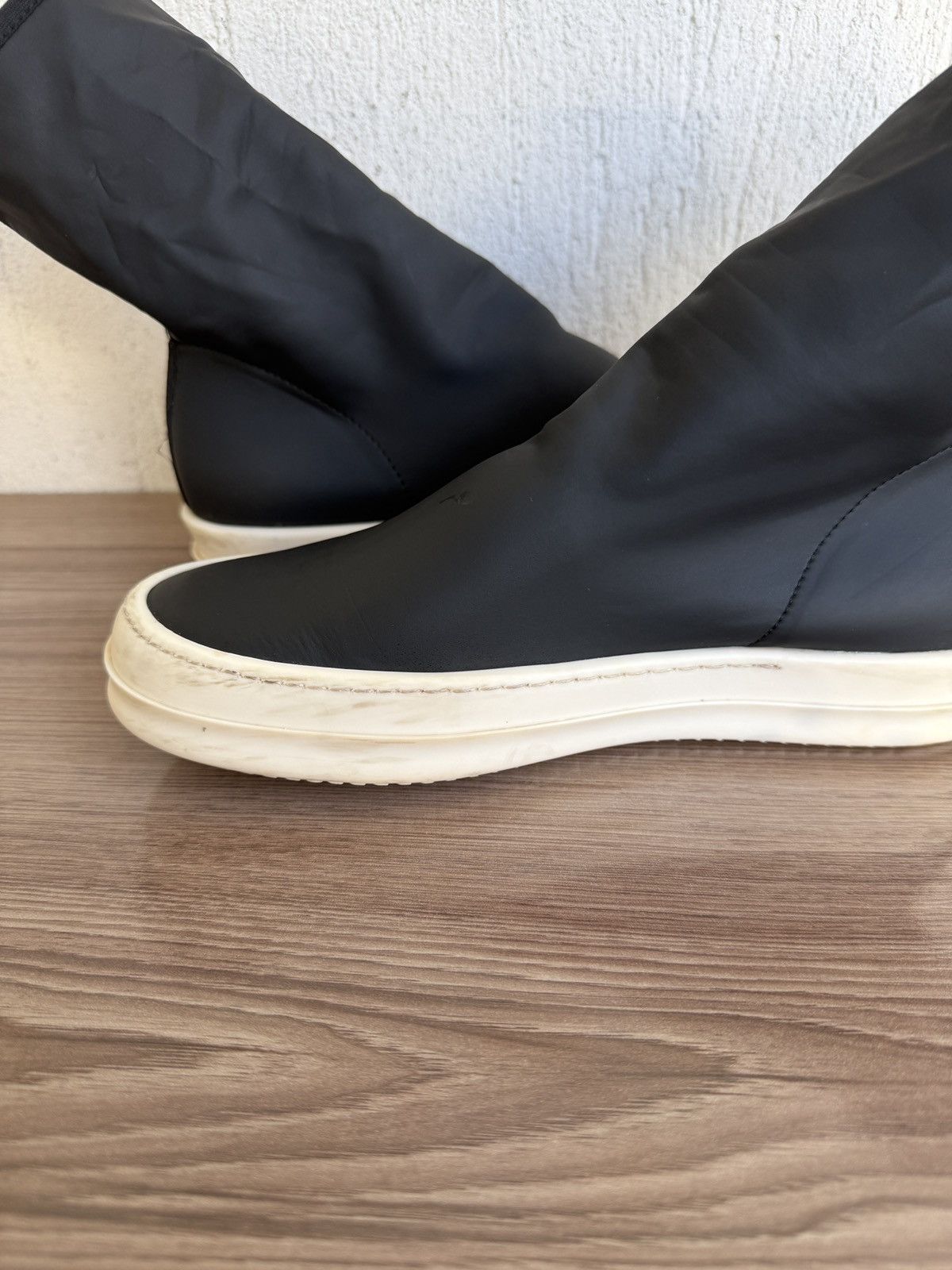 Rick Owens Drkshdw ❤️Neoprene suba socks Ramones Size US 8 / IT 38 - 11 Thumbnail