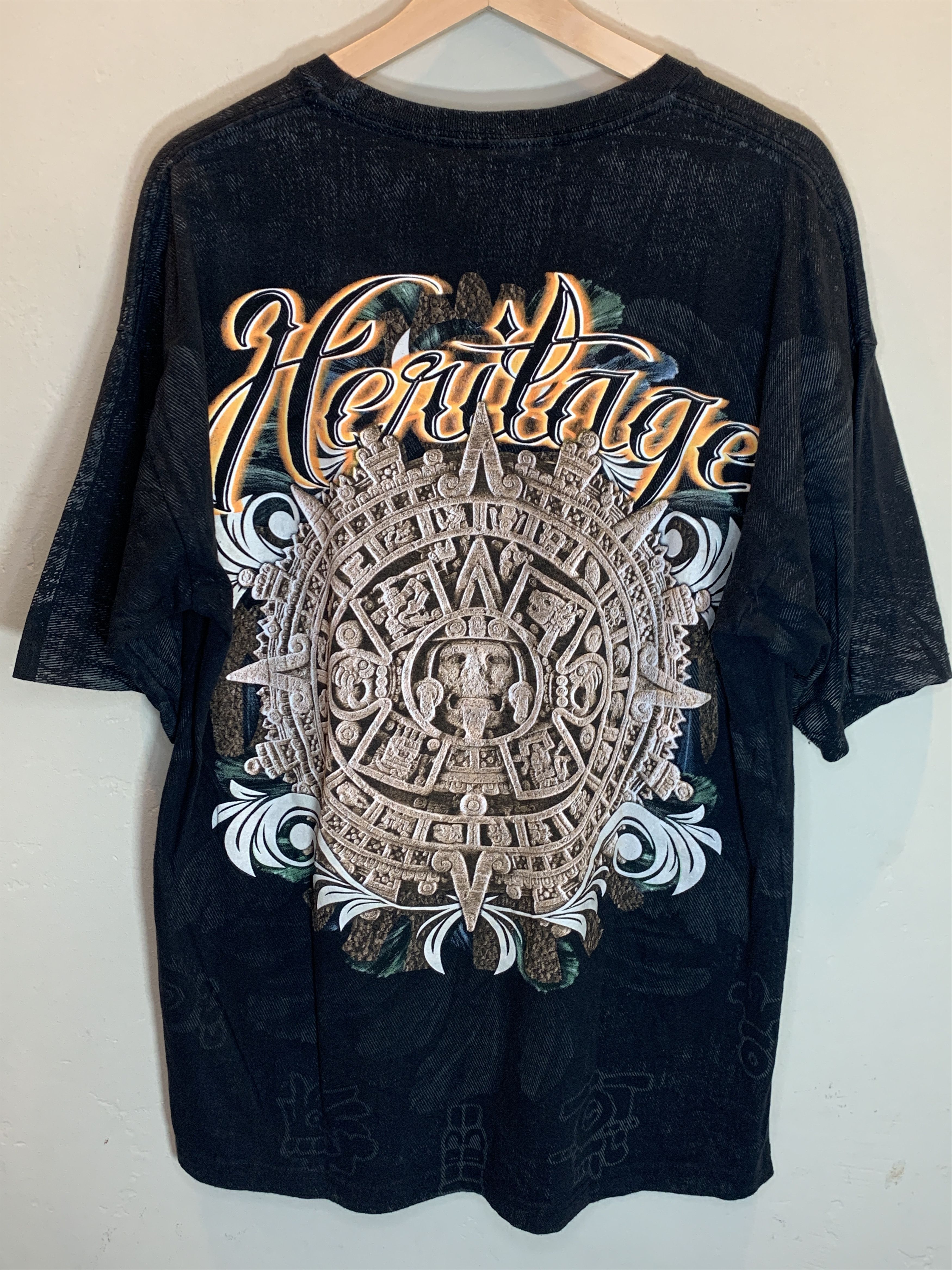 Vintage *RARE* Vintage 90’s Aztec Heritage Art AOP T-Shirt Size US XL / EU 56 / 4 - 1 Thumbnail