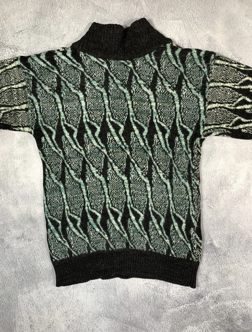 Vintage Vintage 90s coloured knitwear sweater streetwear size M Size US M / EU 48-50 / 2 - 4 Thumbnail