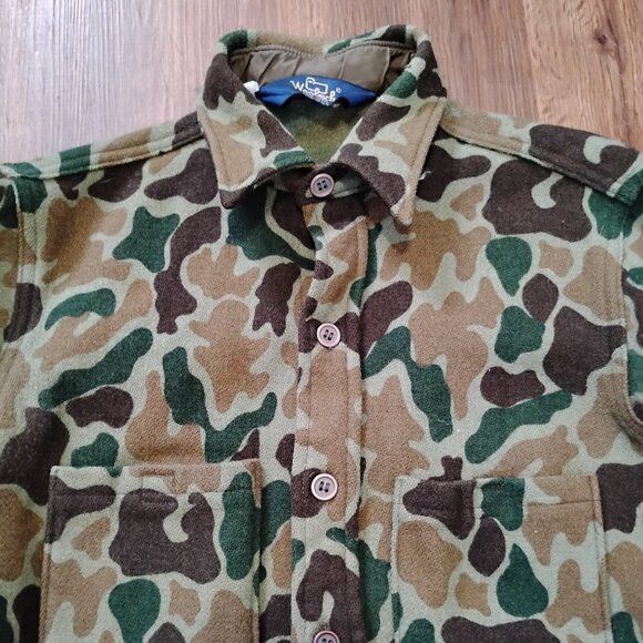 Woolrich Woolen Mills Vintage Woolrich Camouflage Wool Button Shirt Size US M / EU 48-50 / 2 - 1 Thumbnail