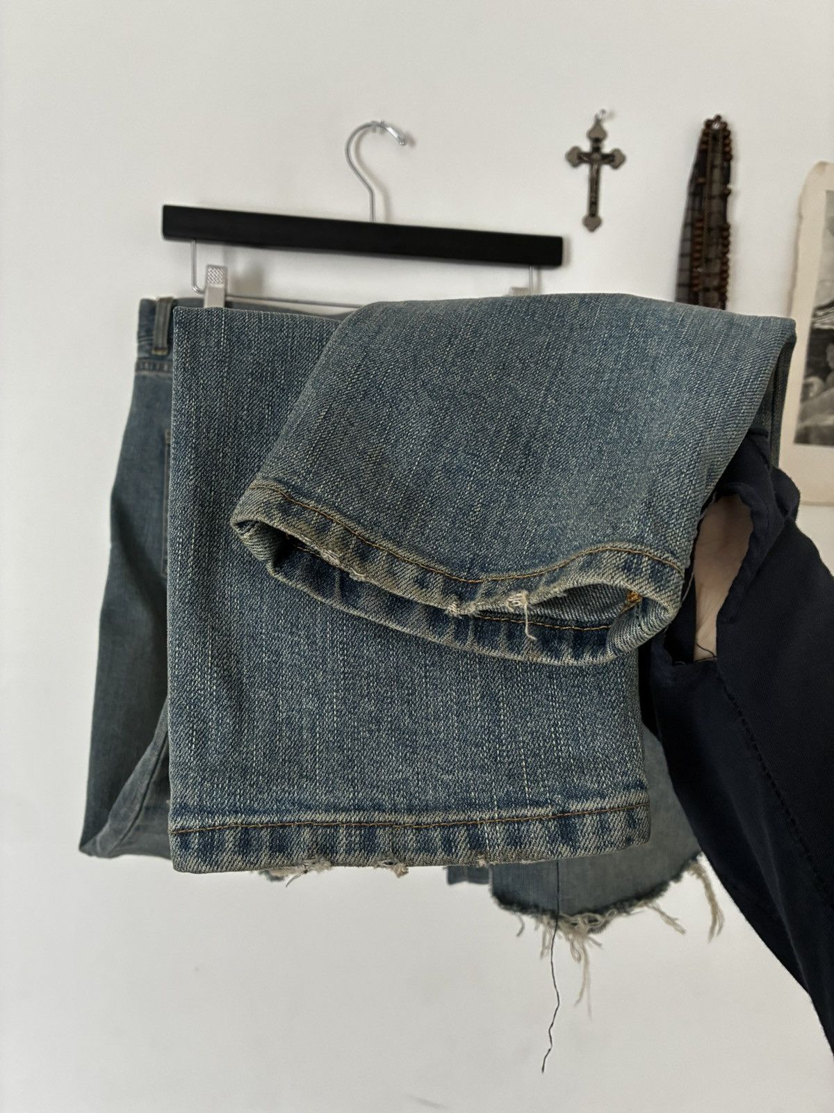 Saint Laurent Paris Saint Laurent Paris 2015 D02 Distressed Denim Size US 31 - 8 Thumbnail