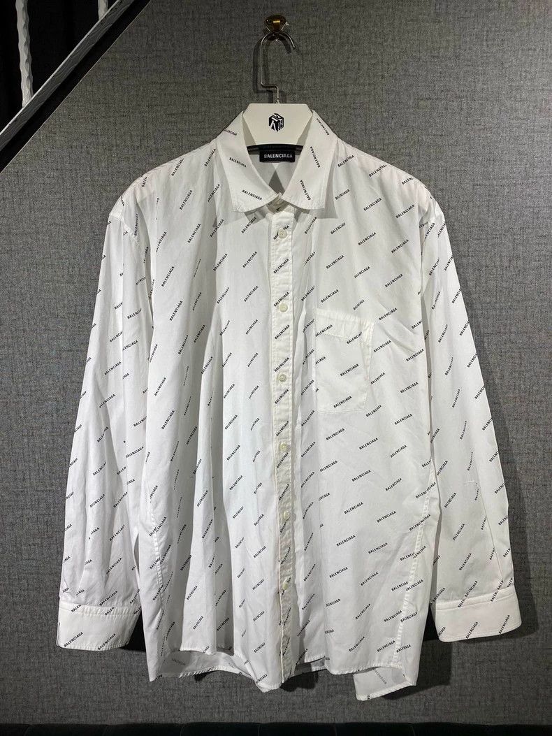 Balenciaga Balenciaga Graphic Print Button Up Shirt - dmc Size US L / EU 52-54 / 3 - 1 Thumbnail