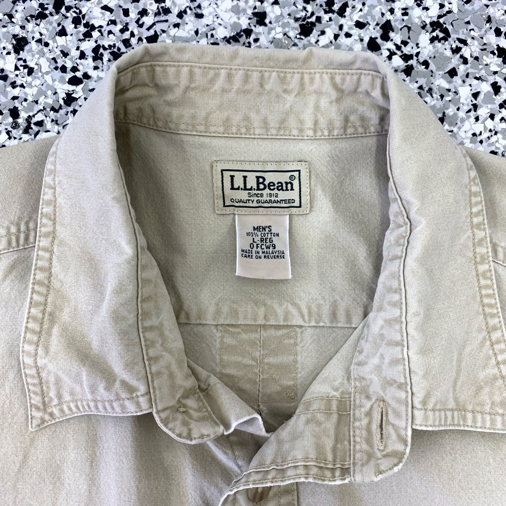 Vintage VINTAGE L.L. Bean Shirt Mens Large Tan Cotton Button-Up Outdoors Pockets Vintage Size US L / EU 52-54 / 3 - 3 Thumbnail