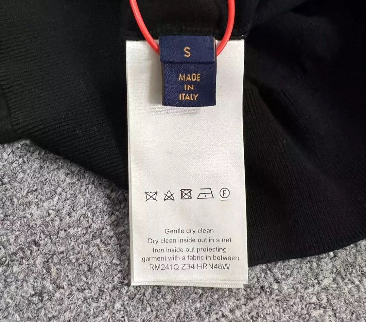 Louis Vuitton Louis Vuitton Lv 24 new letter logo knitted sweater Size US S / EU 44-46 / 1 - 6 Thumbnail