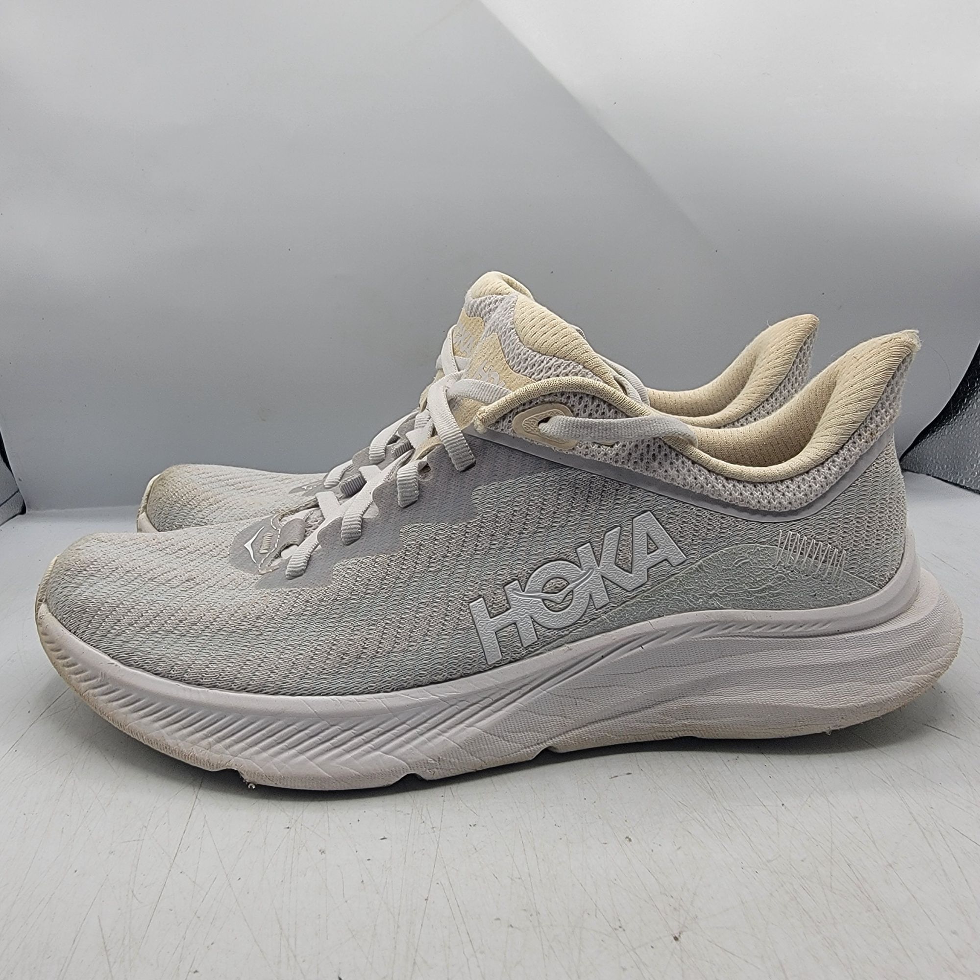Hoka Hoka One One Solimar Womens 9 B Gray Athletic Shoes Outdoors Size US 9 / IT 39 - 12 Thumbnail