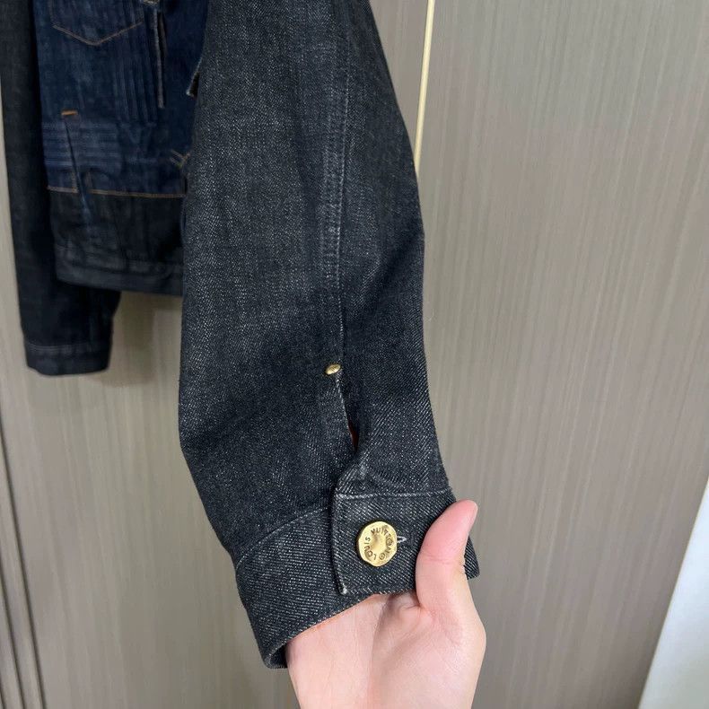 Louis Vuitton Louis Vuitton Denim Jacket with Bow Design-2506 Size US L / EU 52-54 / 3 - 6 Thumbnail