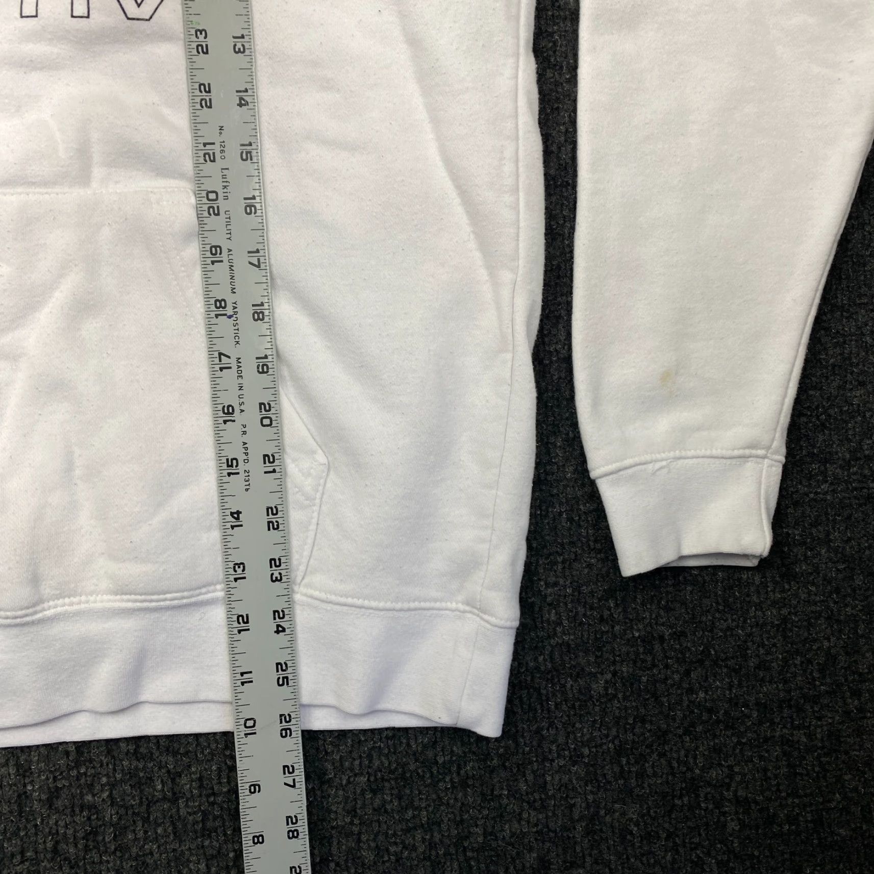 Primitive **Primitive Apparel Naruto Hoodie White Medium Skateboarding** User: **Primitive Apparel Naruto Hoodie White Medium Skateboarding** Size US M / EU 48-50 / 2 - 7 Thumbnail