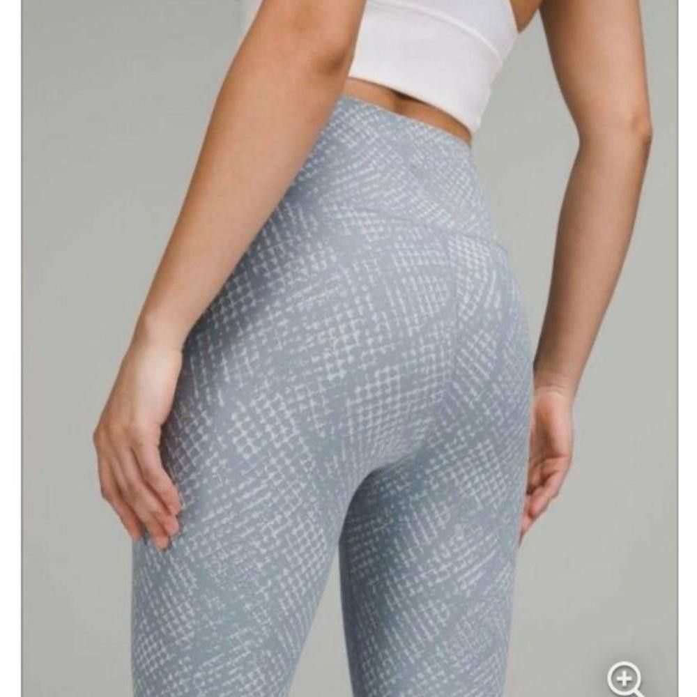 Lululemon lululemon athletica l Wunder Under HR Tight 28” Reptilia 2 Size 26" / US 2 / IT 38 - 2 Thumbnail