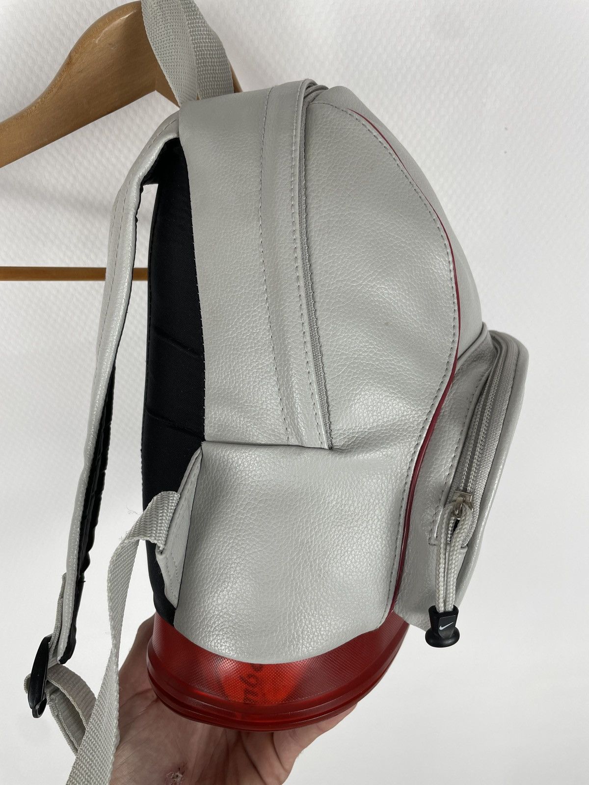 Nike Retro 90’s AIR Leather Bubble Double Big Swoosh Utility Backpack Mini Bag Size ONE SIZE - 23 Thumbnail