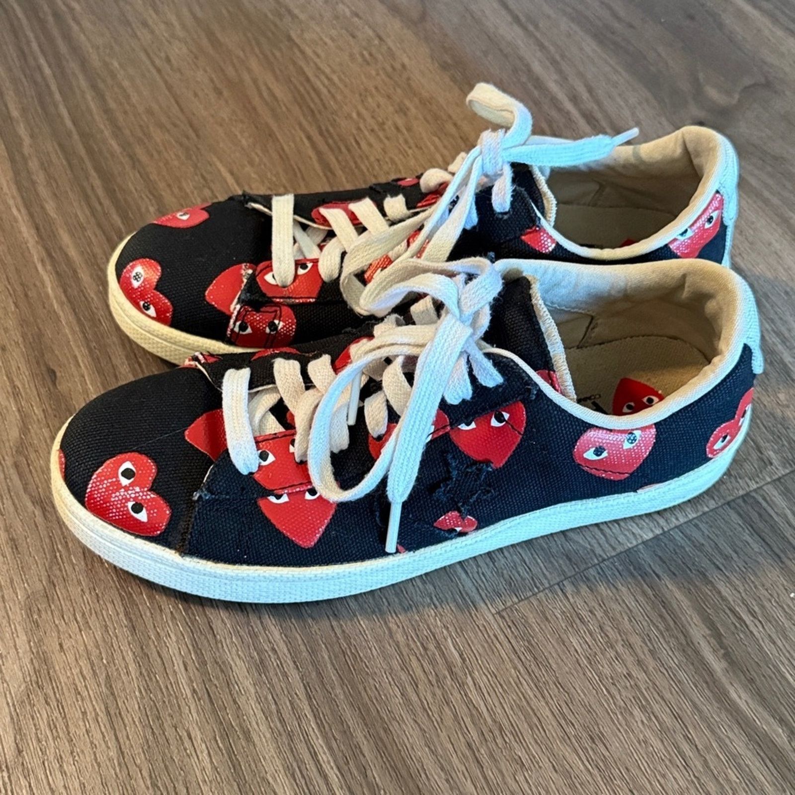 Comme des Garcons Comme des garçons play black heart print low top converse Size US 7.5 / IT 37.5 - 4 Thumbnail