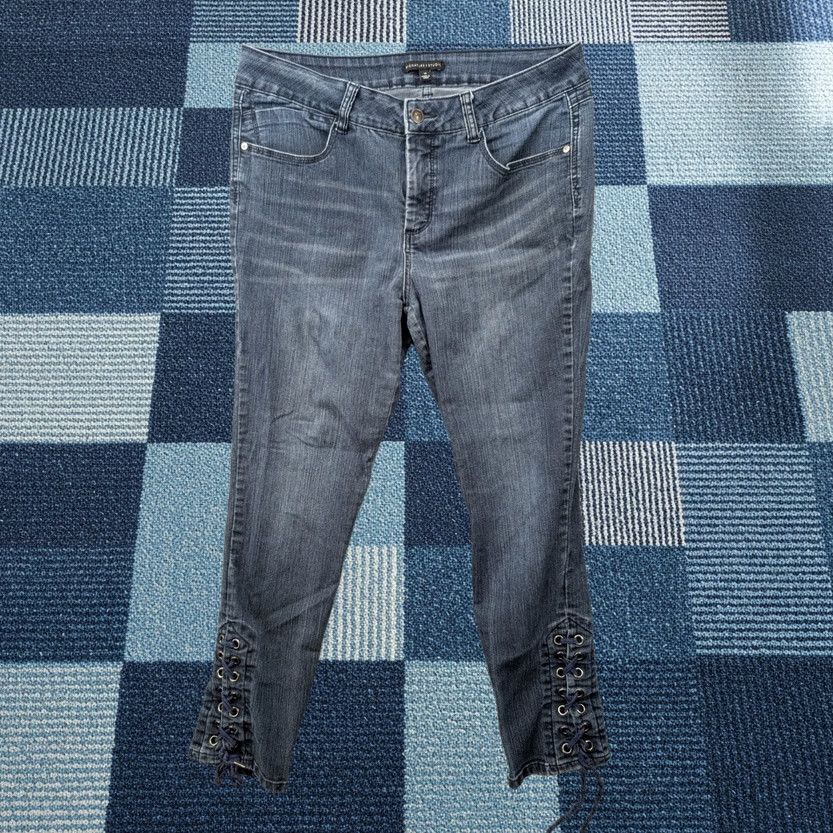 Vintage Signature Studio Denim Lace Up Hem Jeans Blue Womens Size 12 Size 34" / US 12 / IT 48 - 1 Thumbnail