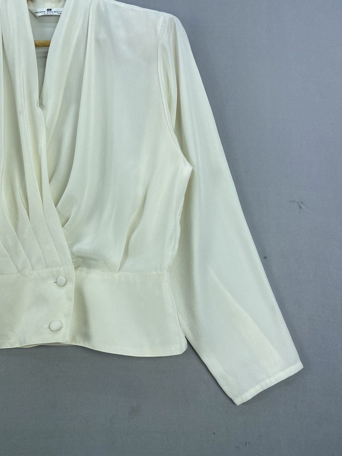 Pierre Balmain Vintage 90’s Pierre Balmain Paris V-net Blouse Size XS / US 0-2 / IT 36-38 - 3 Thumbnail