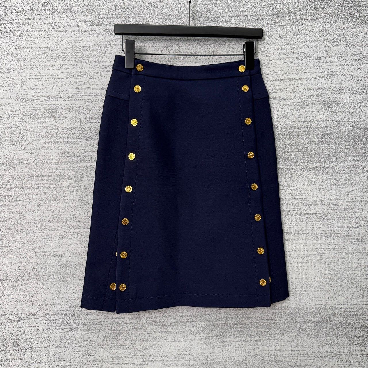 Louis Vuitton Louis Vuitton Gold Button Navy Skirt Size 34 Size 24" / US 00 / IT 34 - 1 Thumbnail