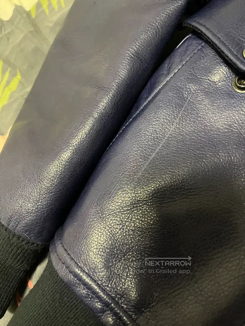 Schott Schott Co-branded A2 leather jacket, indigo-dyed calfskin Size US L / EU 52-54 / 3 - 6 Thumbnail
