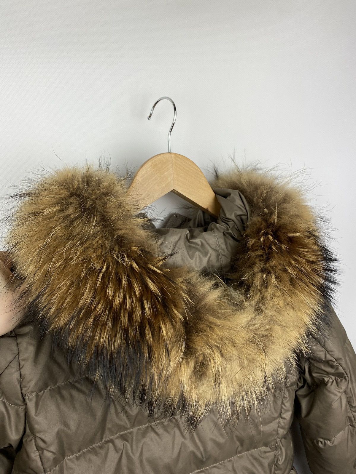 Moncler Moncler Angers Giubbotto ladies fur puffer jacket size 1 Size XS / US 0-2 / IT 36-38 - 15 Thumbnail