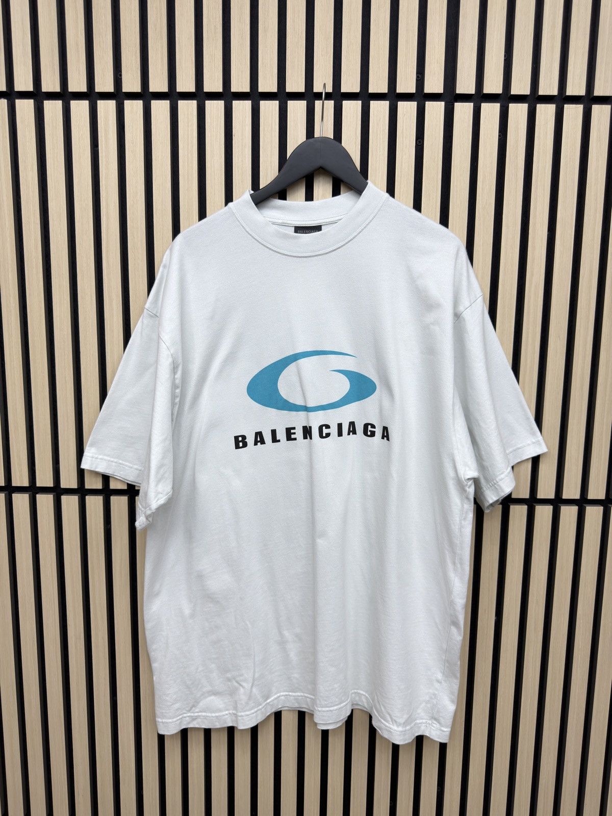 Balenciaga Balenciaga Loop Sports Icon Tee White Size L Size US L / EU 52-54 / 3 - 1 Thumbnail