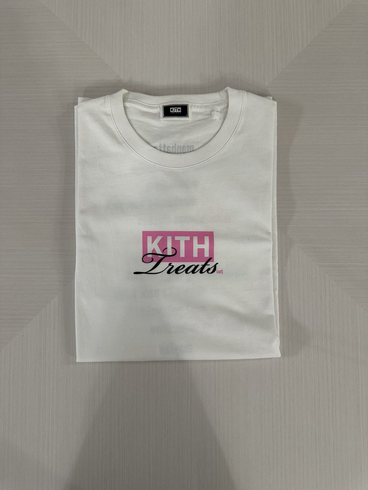 Kith KITH Treats Hawaii Cafe Tee Size L Pink/white Used With Box 