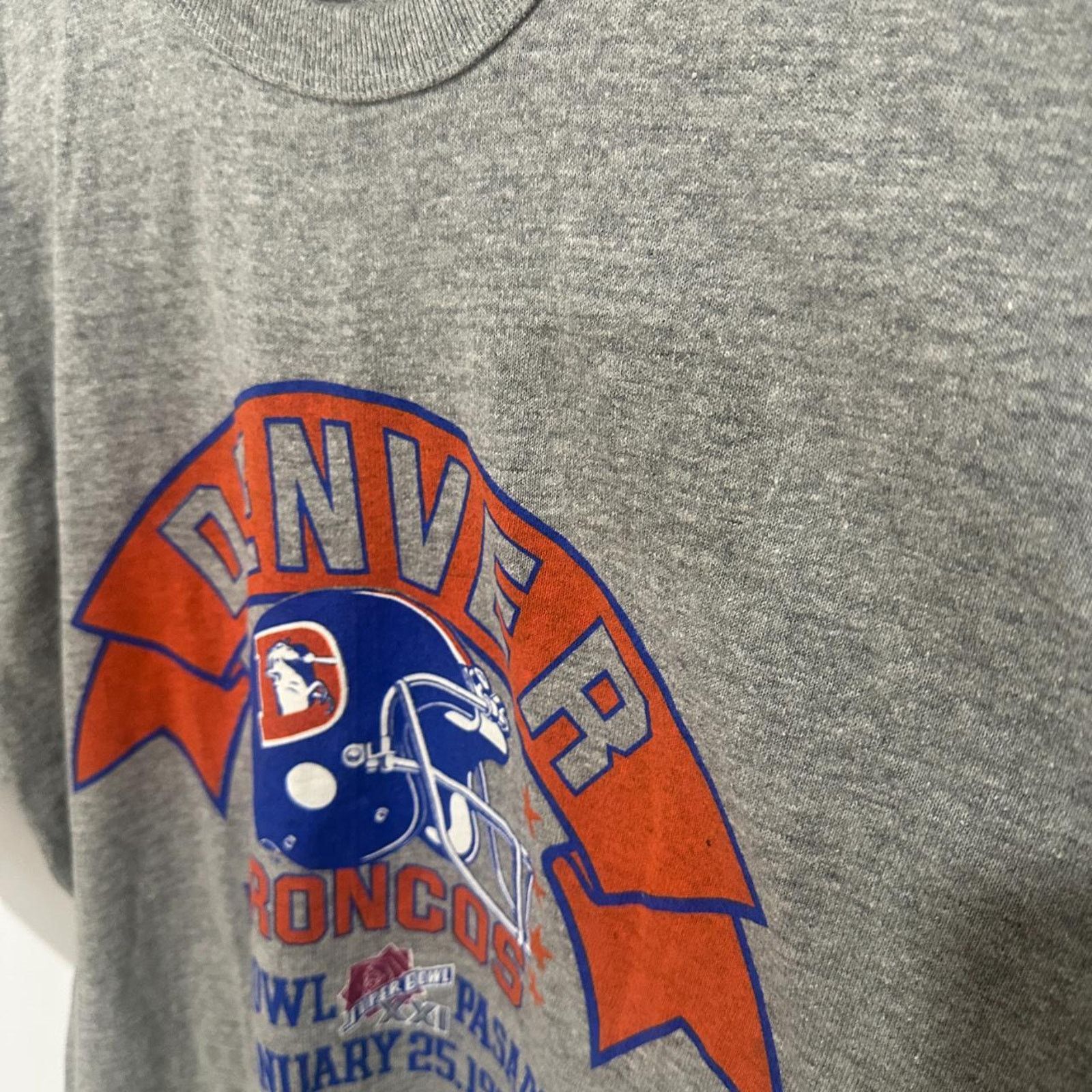 Logo 7 × NFL × Vintage Vintage 1987 Denver Broncos Super Bowl T-Shirt - XL Size US XL / EU 56 / 4 - 4 Thumbnail