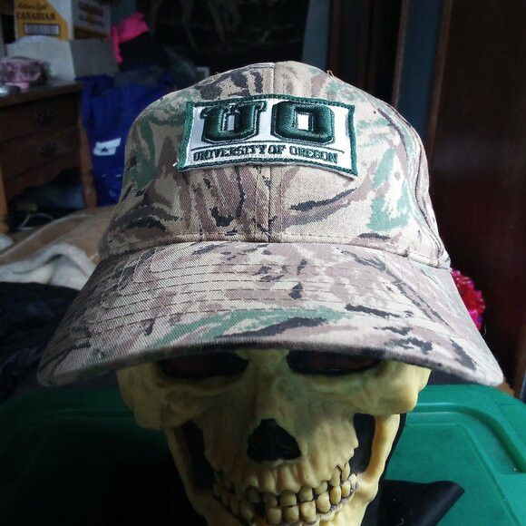 Other Vintage Oregon Ducks Camouflage Strap Hat Cap Size ONE SIZE - 1 Thumbnail