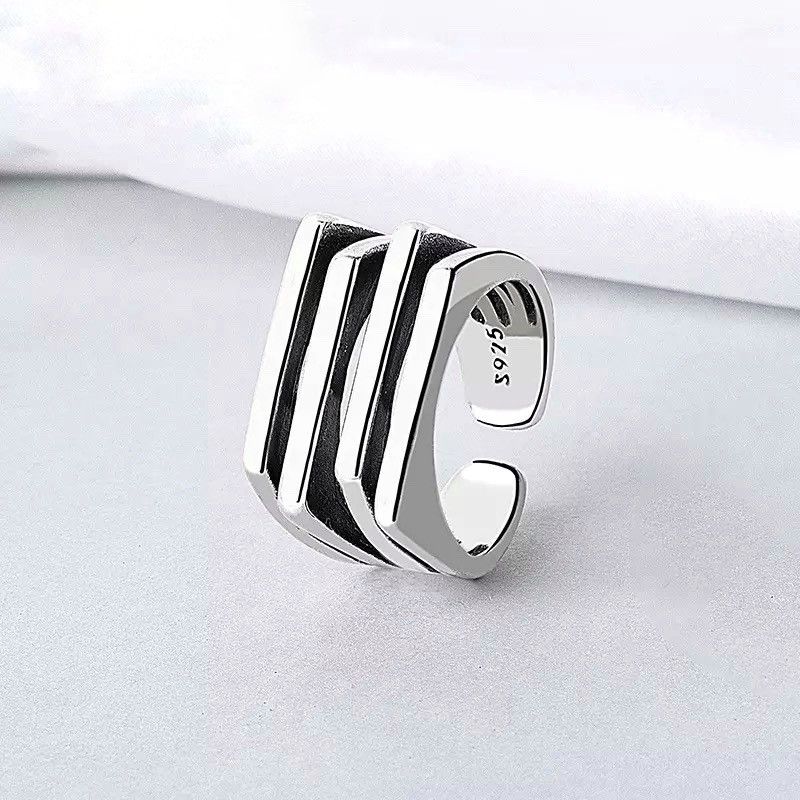 Jewelry × Vintage Streetwear Vintage Geometric Ring Size ONE SIZE - 1 Thumbnail