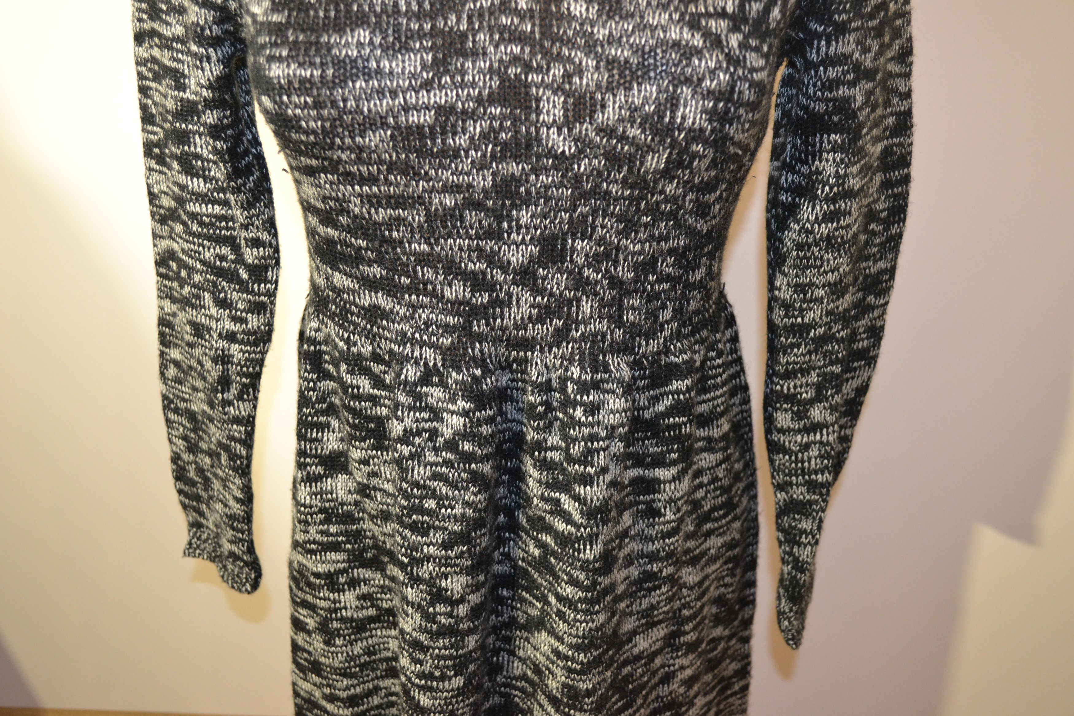 Calvin Klein Calvin Klein Merino Wool Knit Dress – XS Size Size XS / US 0-2 / IT 36-38 - 4 Thumbnail