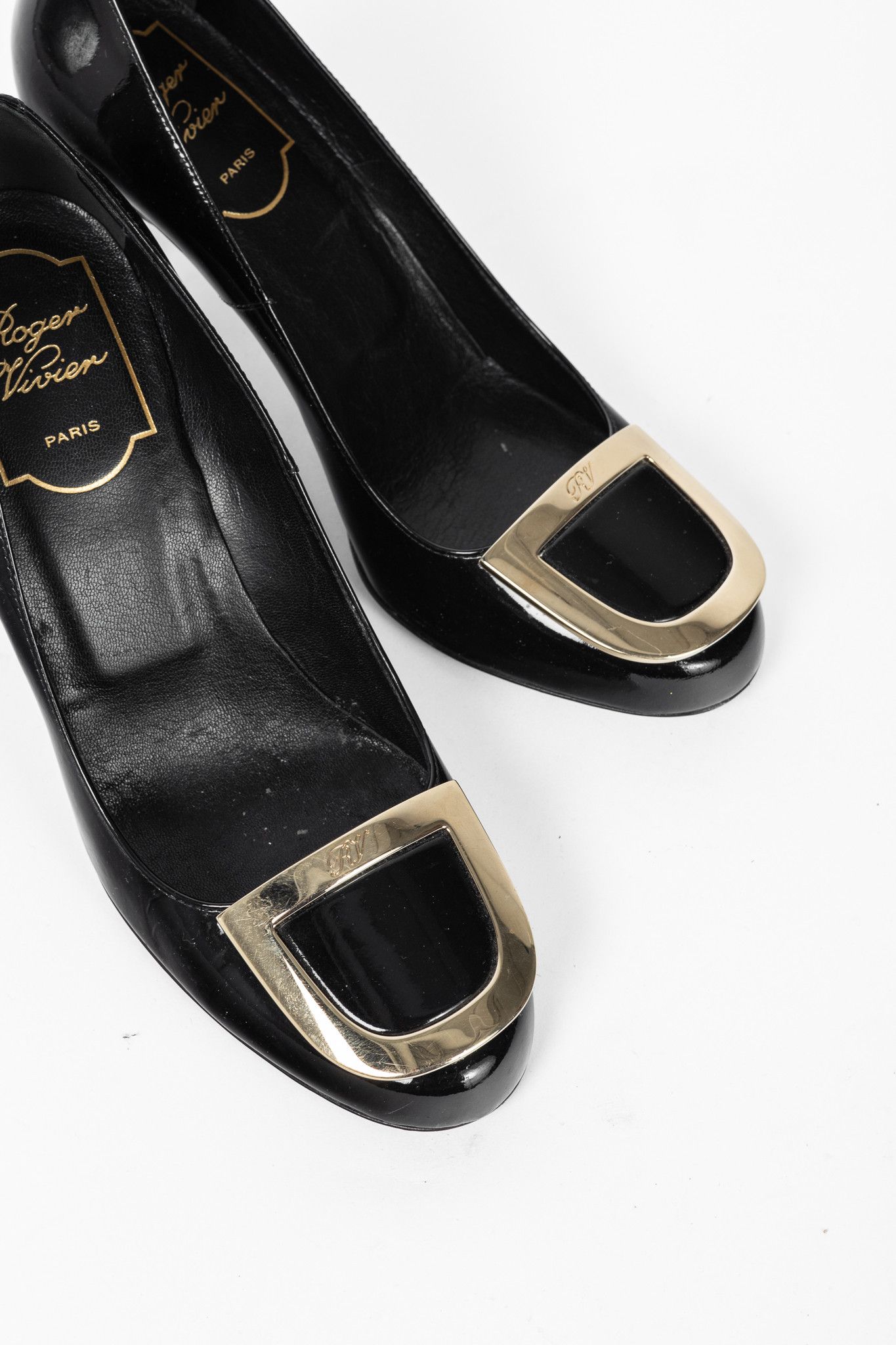 Roger Vivier Roger Vivier Décolleté Ecusson Patent-Leather Buckle Heels Size US 4.5 / IT 34.5 - 6 Thumbnail