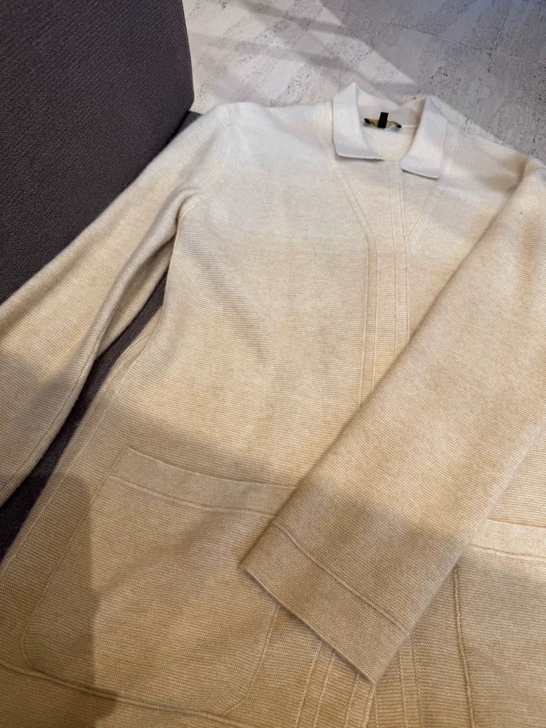 Loro Piana LORO PIANA Pale yellow gradient cashmere cardigan Size M / US 6-8 / IT 42-44 - 2 Thumbnail
