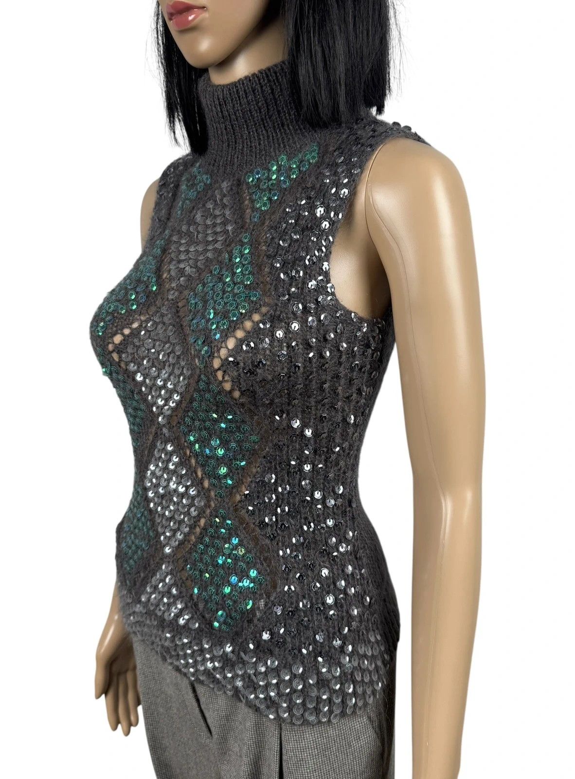Laura Biagiotti Laura Biagiotti Mohair Vest Emblished size US2 IT38 Size XS / US 0-2 / IT 36-38 - 4 Thumbnail