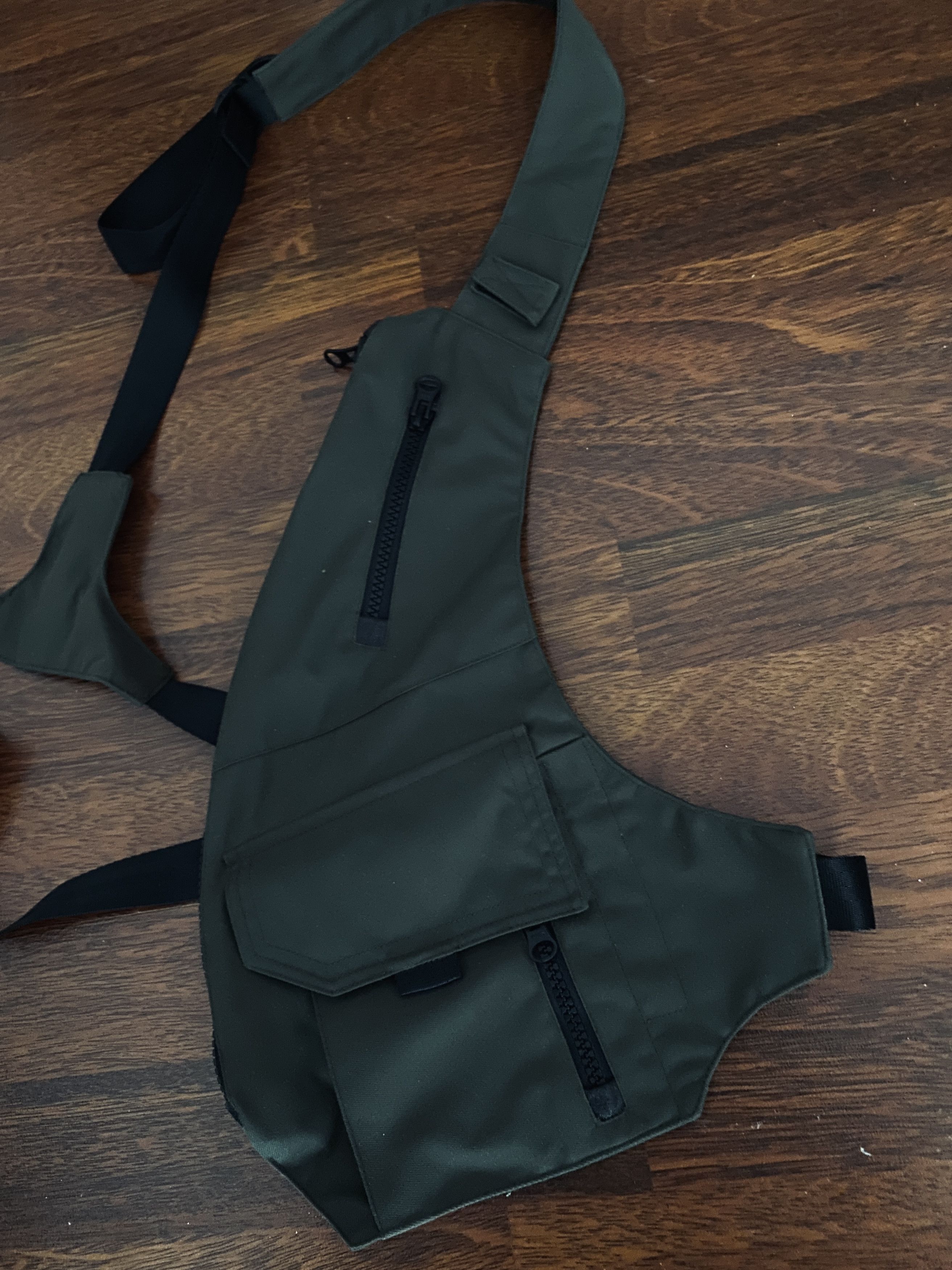 Guerrilla Group Guerrilla Group ATC QUICKDRAW HOLSTER 16F-ES-AV02 eyes&sins Size US M / EU 48-50 / 2 - 4 Thumbnail