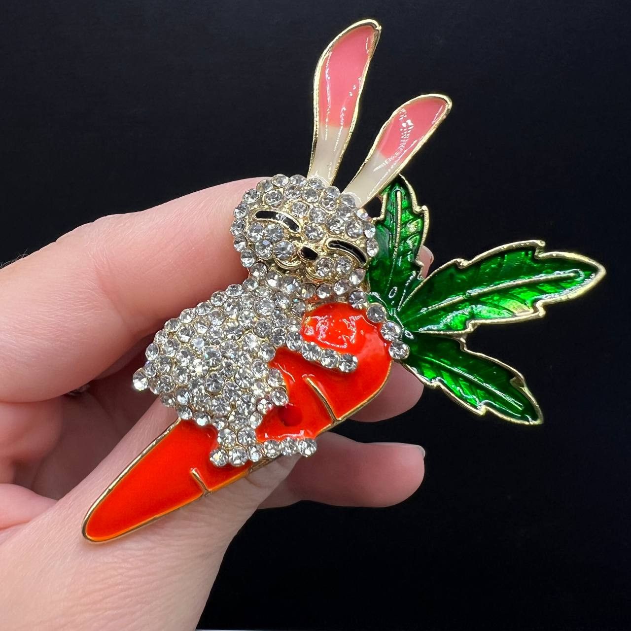 Vintage Cute Bunny Brooch Carrot Crystal Rhinestone Pin Funny Gift Size ONE SIZE - 3 Thumbnail