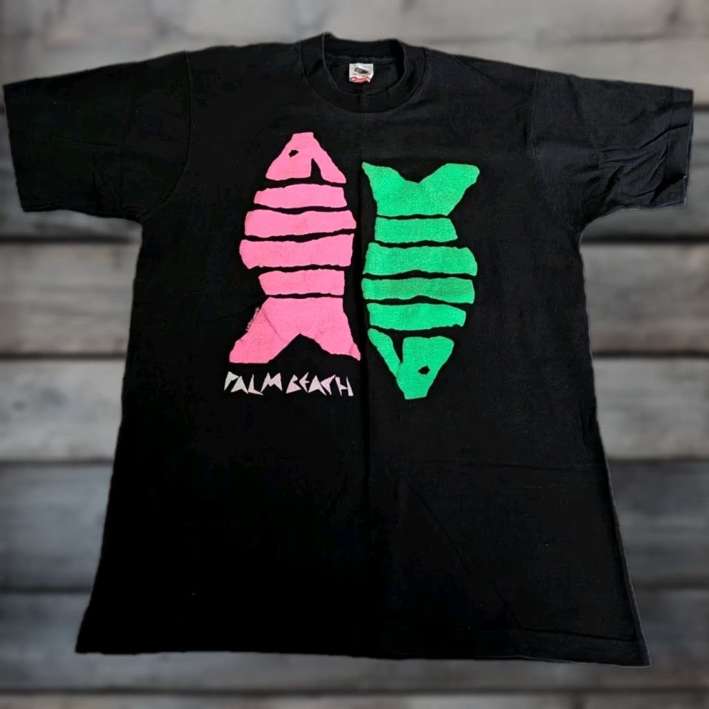 Fruit Of The Loom VINTAGE Fruit of the Loom Tee Shirt Black 80s Palm Beach Puff Print Fish T-Shirt L US Unisex Adults Men Women Size US L / EU 52-54 / 3 - 1 Thumbnail