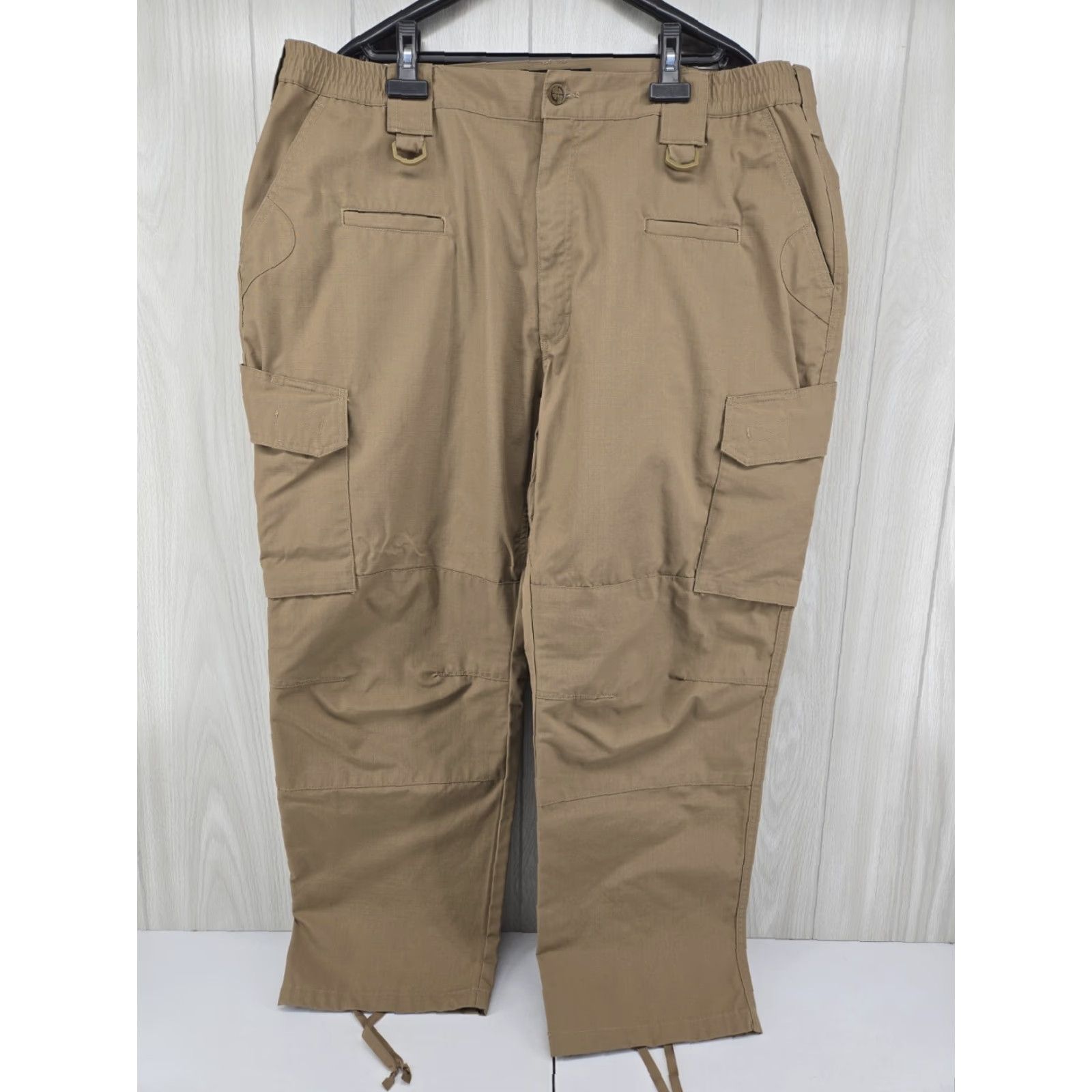 Vintage LAPG Pants Men's 44x30 Cargo Tactical Rip Stop Brown Beige Cargo Pocket Army 30in Inseam Mens Size US 44 / EU 60 - 2 Thumbnail