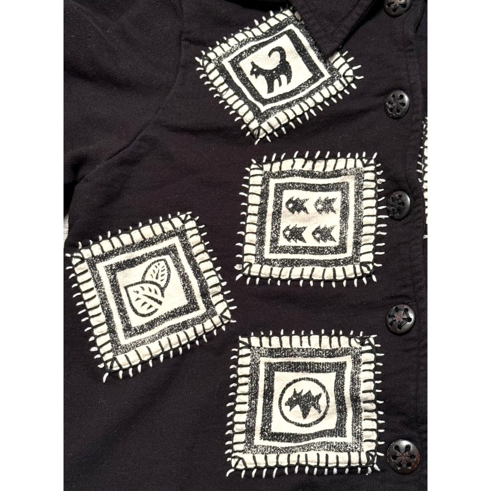 Vintage VINTAGE Country Wear 2000 Cardigan Sweater Womens Petite Small Black Patchwork Size S / US 4 / IT 40 - 2 Thumbnail