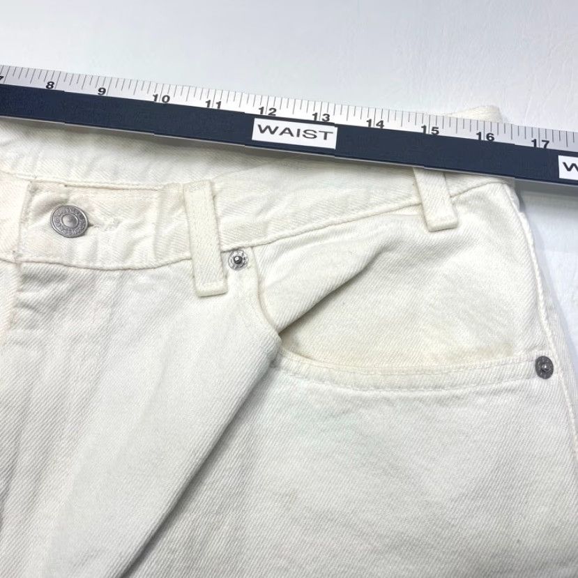 Levi's VINTAGE Levi's 501 Denim Jeans Mens 36x30 White Made in USA 90s Paper Tag 8515 Size US 36 / EU 52 - 7 Thumbnail