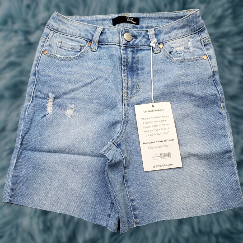 Vintage 1822 Denim Womens Size 0 Blue Mid Thigh Shorts Distressed High Rise Bermuda Stretch Denim Shorts Size 25" / US 0 / IT 36 - 1 Thumbnail