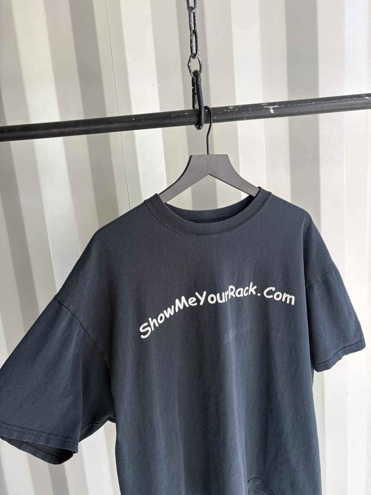 Vintage Show Me Your Rack Thrashed Faded Distressed Shirt GRUNGE Size US XXL / EU 58 / 5 - 5 Thumbnail