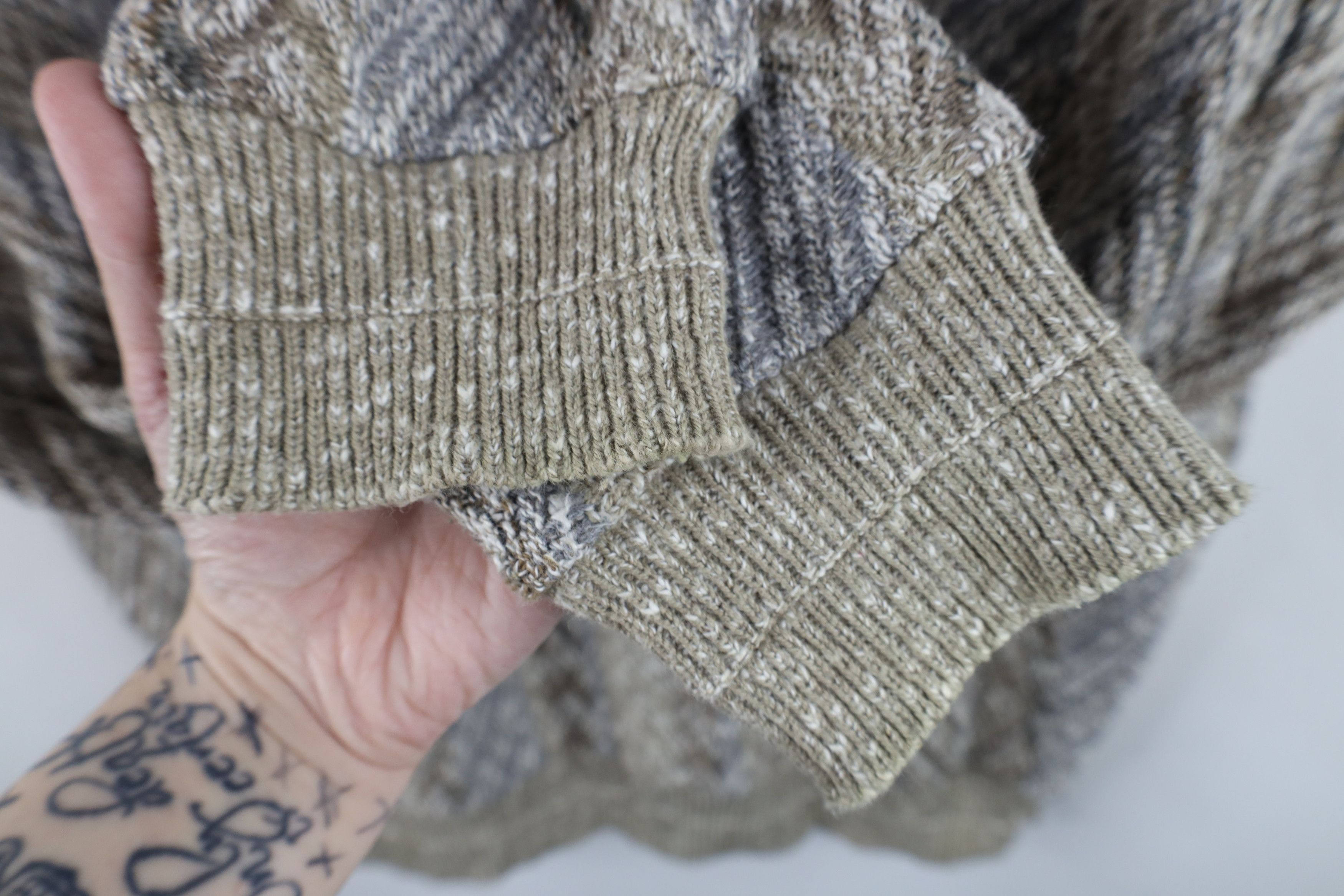 Vintage Vintage 90s Streetwear Herringbone Knit Crewneck Sweater Size US L / EU 52-54 / 3 - 4 Thumbnail