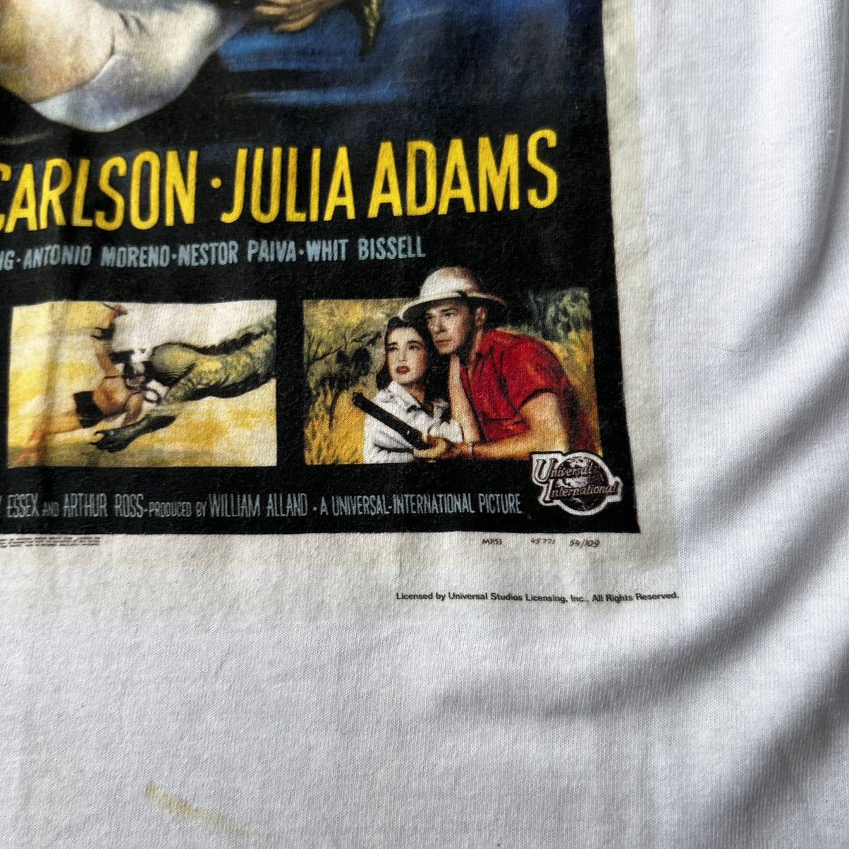 Gildan × Vintage vintage 2000s Creature from the Black Lagoon graphic t shirt Size US L / EU 52-54 / 3 - 4 Thumbnail