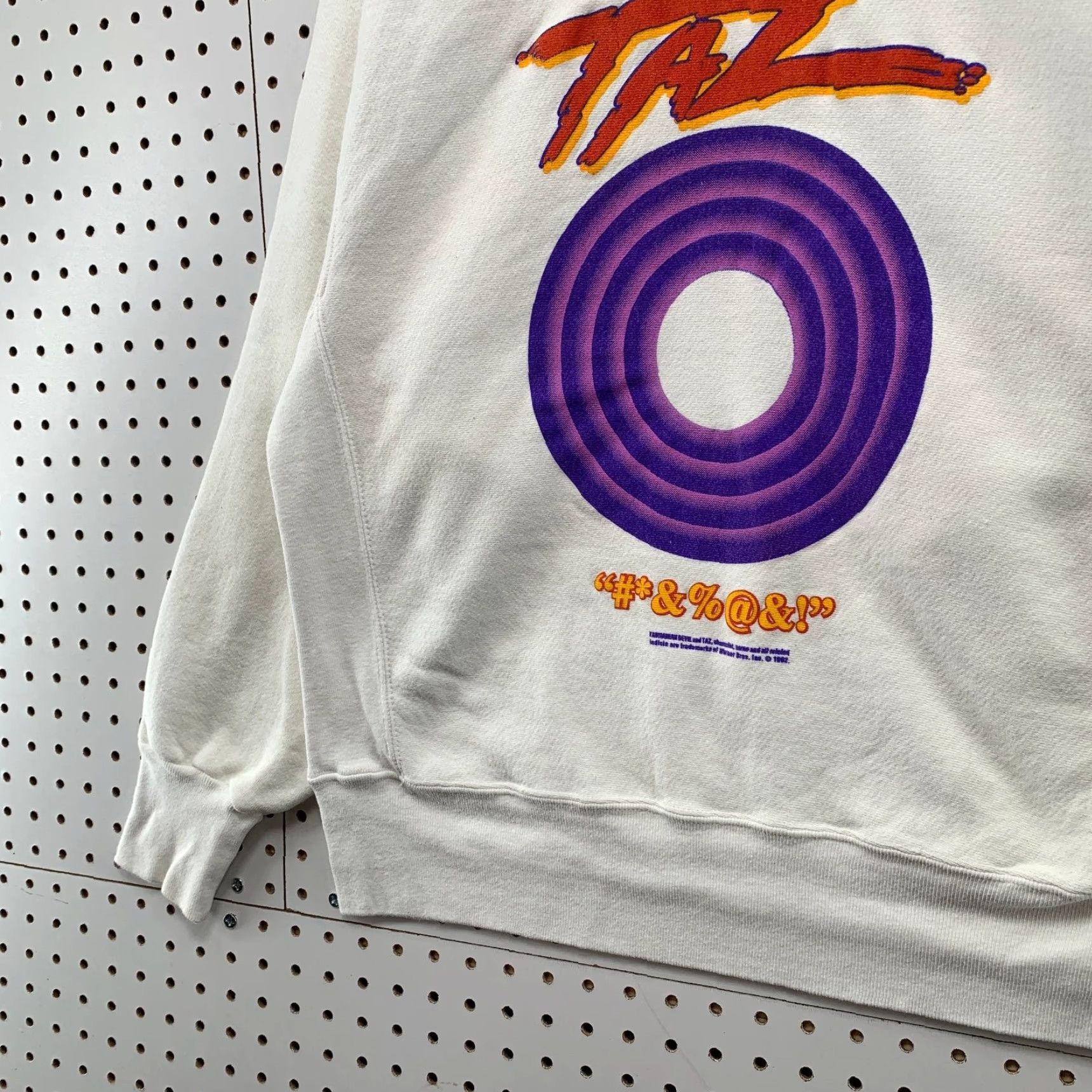 Vintage VINTAGE Taz Sweatshirt Mens M White Looney Tunes Crewneck Made USA Shirt Size US M / EU 48-50 / 2 - 4 Thumbnail
