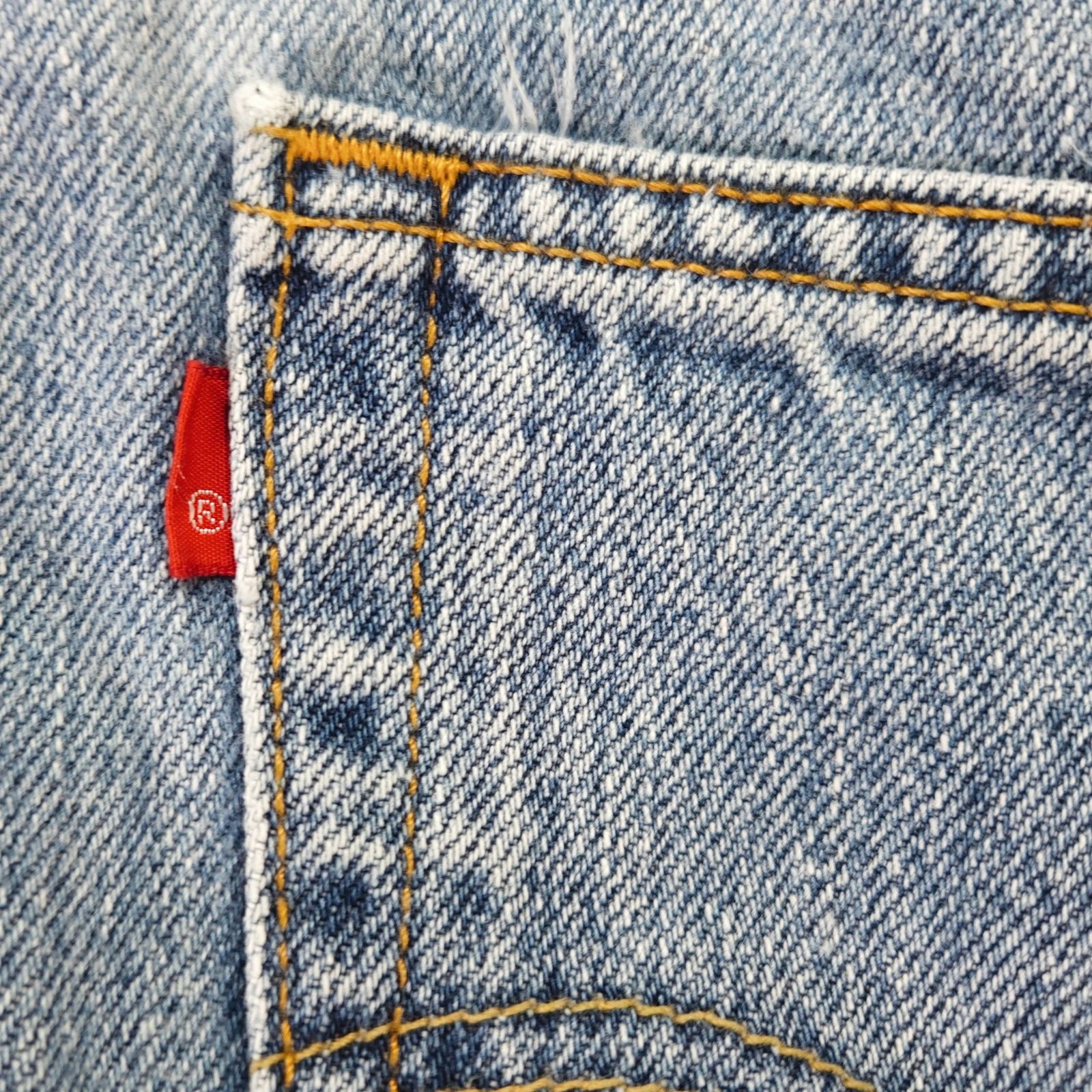 Levi's Levi’s 550 Relaxed Fit Taper Jeans W38 L32 Loose Baggy VTG Size US 38 / EU 54 - 4 Thumbnail
