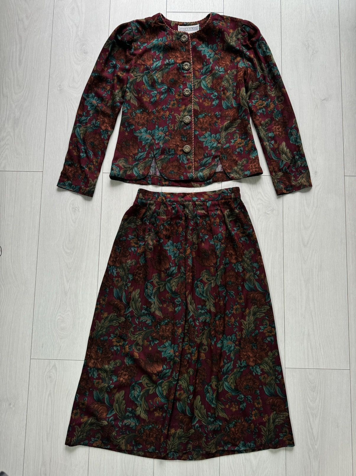 Designer × Vintage Jessica Howard Floral Skirt Suit & Blouse-Jacket Vintage Size 30" / US 8 / IT 44 - 1 Thumbnail
