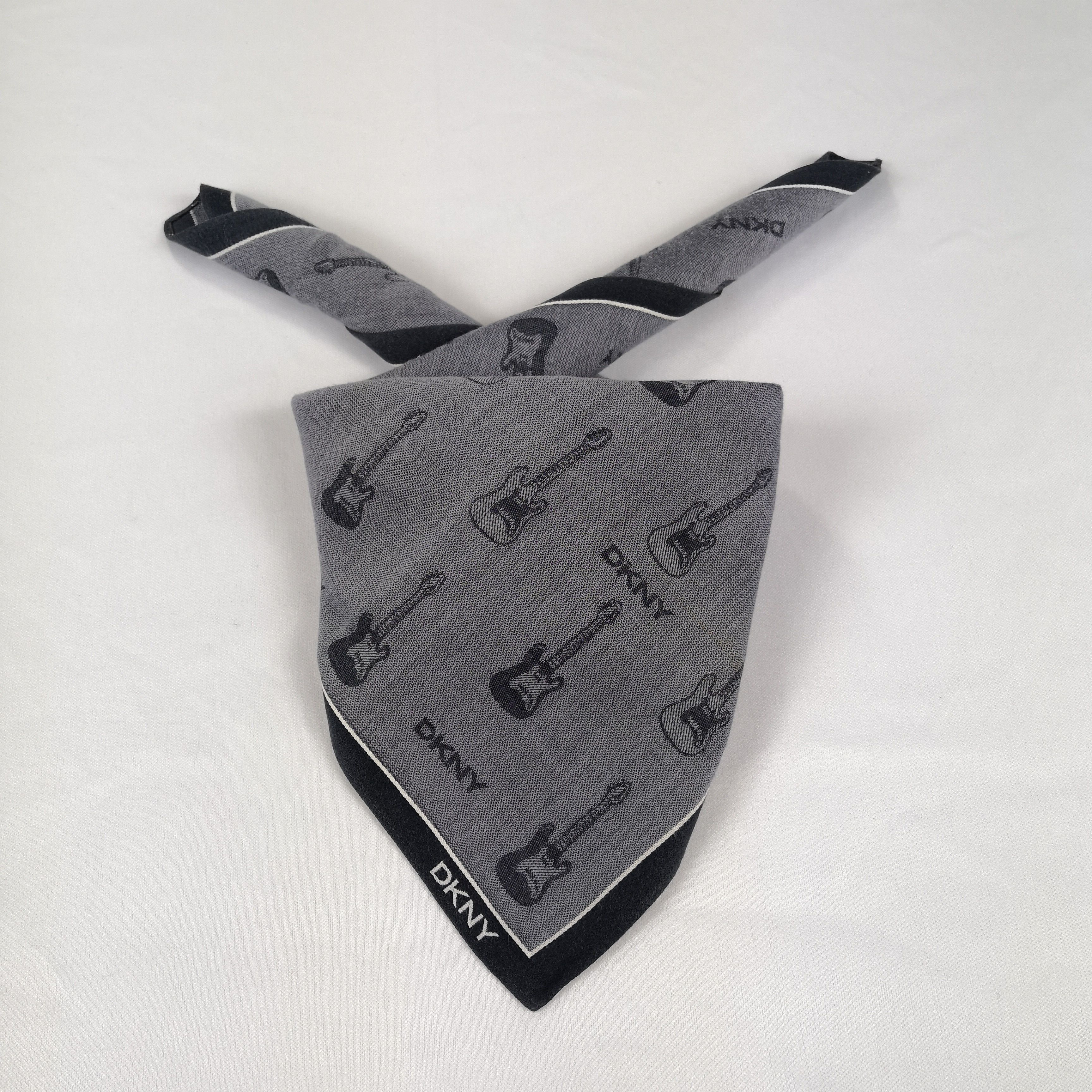 DKNY Vintage DKNY Bandana Handkerchief Neckerchief Size ONE SIZE - 1 Thumbnail