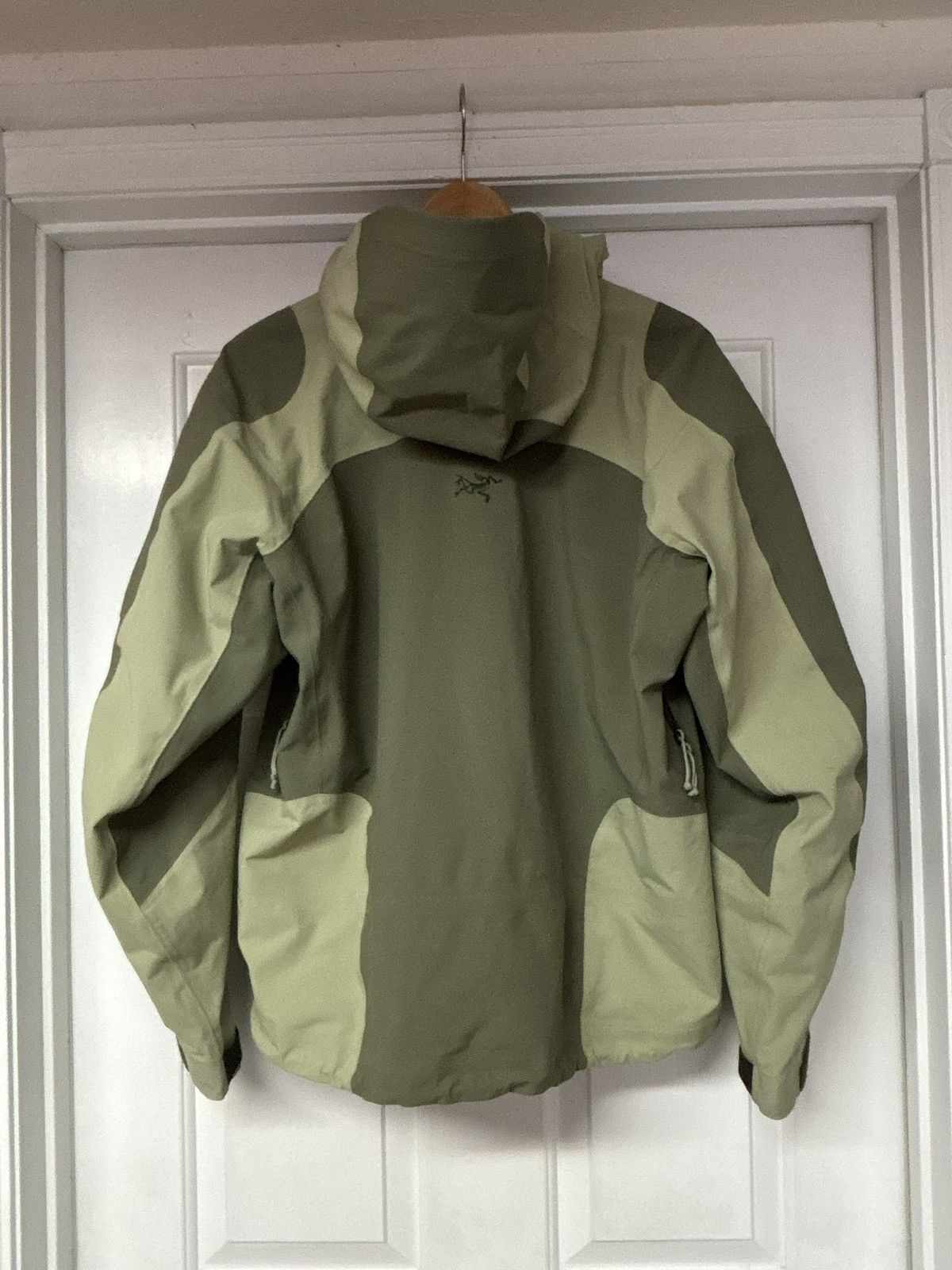Arc'teryx Vintage Arcteryx Stingray Grail Gorpcore Two Tone Jacket Size US S / EU 44-46 / 1 - 1 Thumbnail