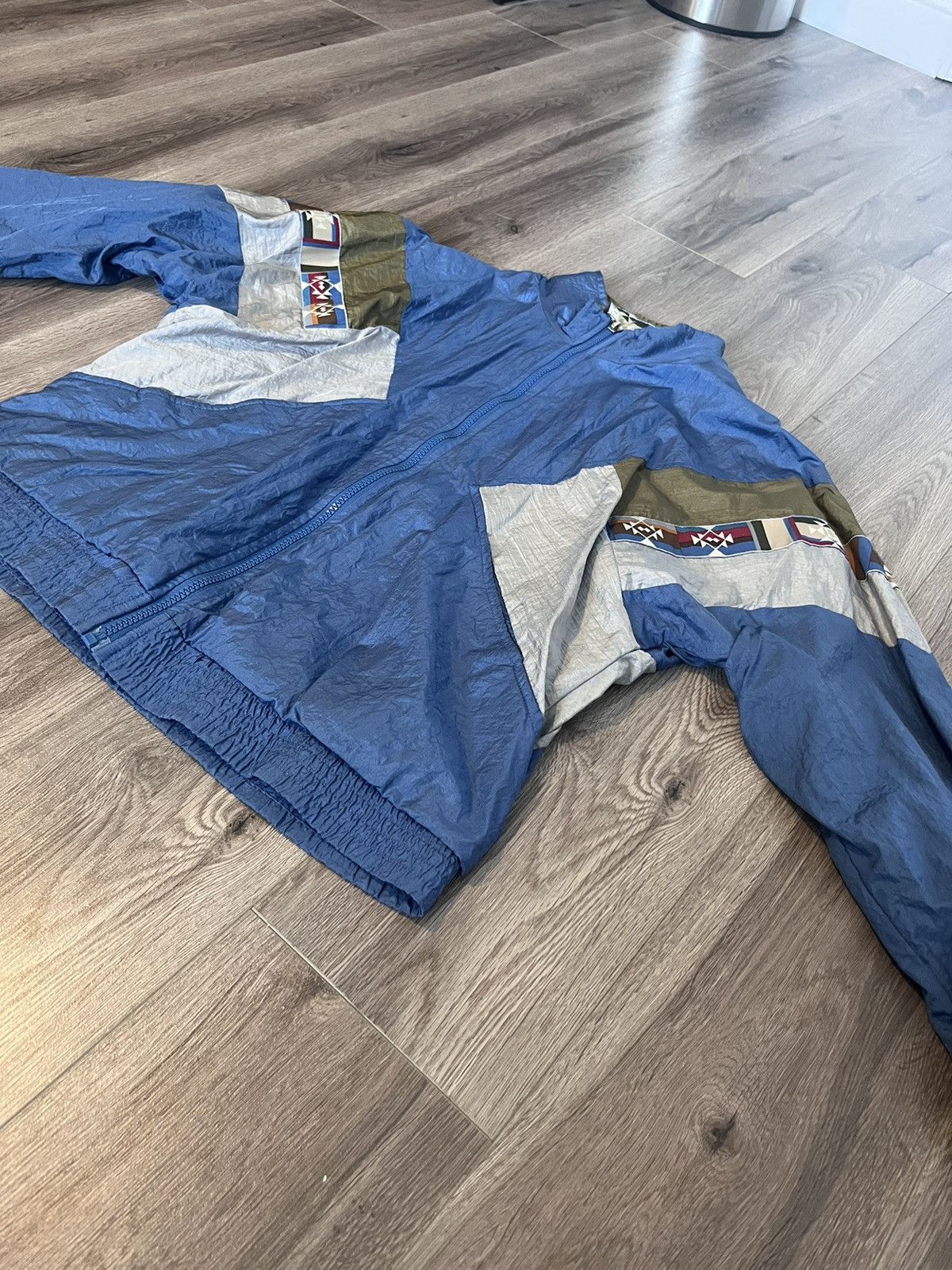 Vintage Vintage Light Blue Windbreaker Jacket Size US M / EU 48-50 / 2 - 3 Thumbnail
