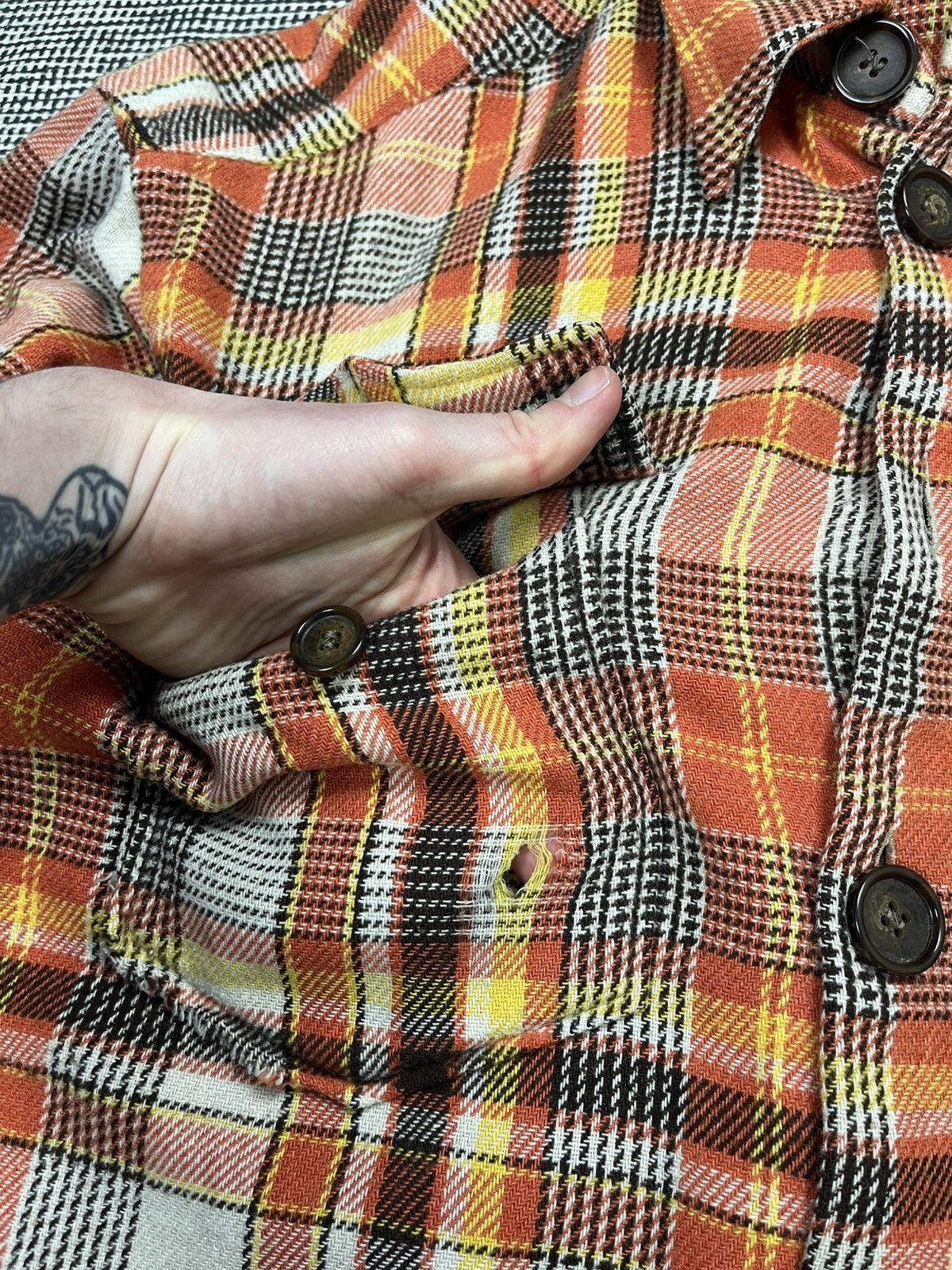 Dolce & Gabbana y2k D&G Dolce & Gabbana distressed oversized flannel shirt Size US L / EU 52-54 / 3 - 8 Thumbnail