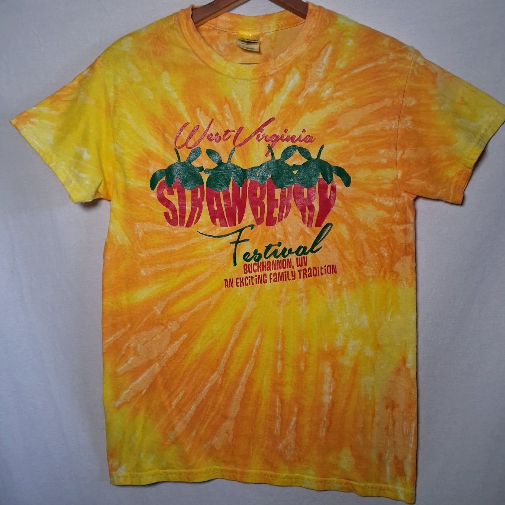 Gildan West Virginia Strawberry Festival Shirt S Small Multicolor Tie Dye Gildan Crew Neck Short Sleeve Graphic Farmer Grower Mens Size US S / EU 44-46 / 1 - 3 Thumbnail