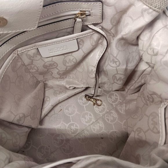 Michael Kors Michael Kors Michael Canvas Top Handle Gansevoort Tote Bag Size ONE SIZE - 11 Thumbnail